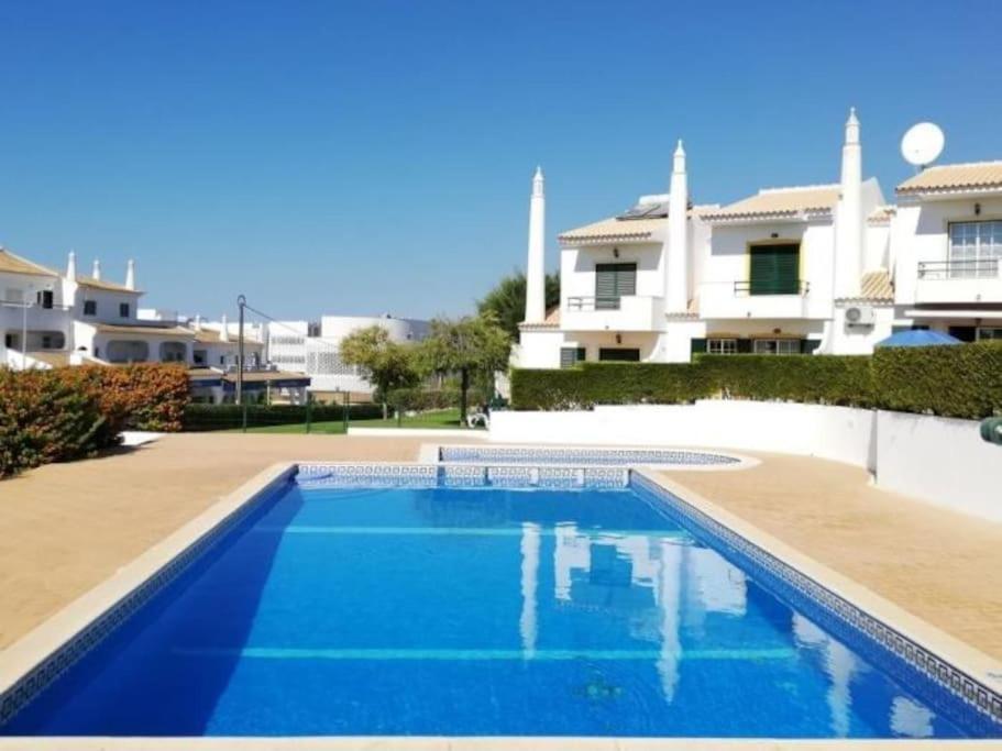 Villa Jóia da Galé by Stay-ici, Algarve Holiday Rental Albufeira Exterior foto